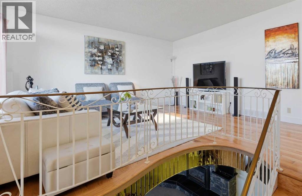 5212 33 Street Nw, Calgary, Alberta  T2L 1V4 - Photo 4 - A2289827