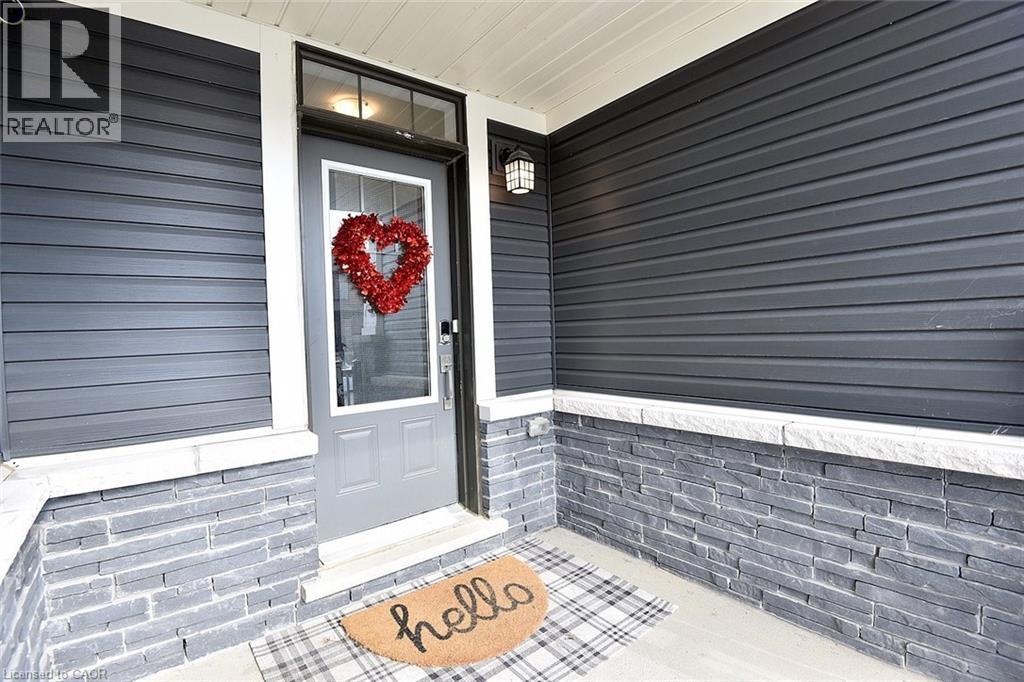 20 Owl Lane, Caledonia, Ontario N3W 0G4 - Photo 2 - 40808980