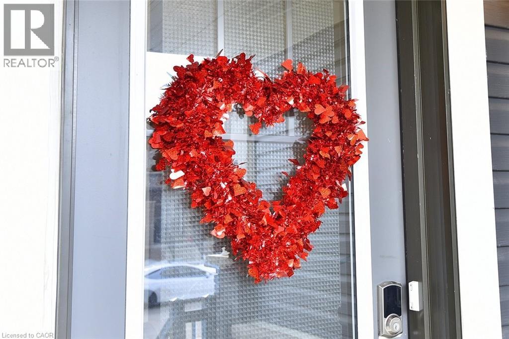 20 Owl Lane, Caledonia, Ontario N3W 0G4 - Photo 3 - 40808980