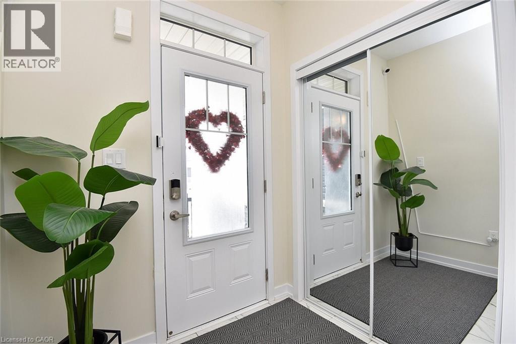 20 Owl Lane, Caledonia, Ontario N3W 0G4 - Photo 4 - 40808980