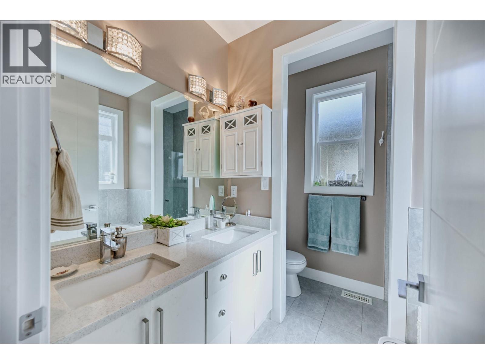 3807 Fairwinds Drive, Osoyoos, British Columbia  V0H 1V4 - Photo 11 - 10377242