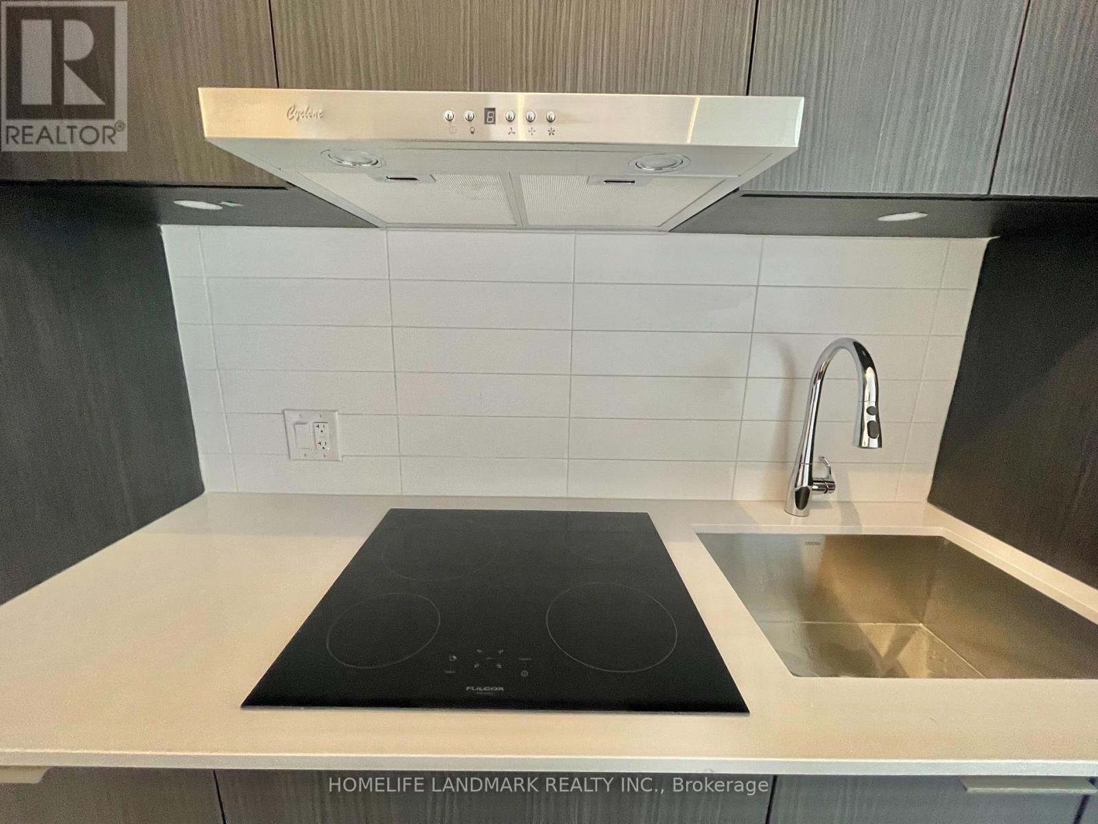 S1610 - 8 Olympic Garden Drive, Toronto, Ontario  M2M 0B9 - Photo 14 - C12837302