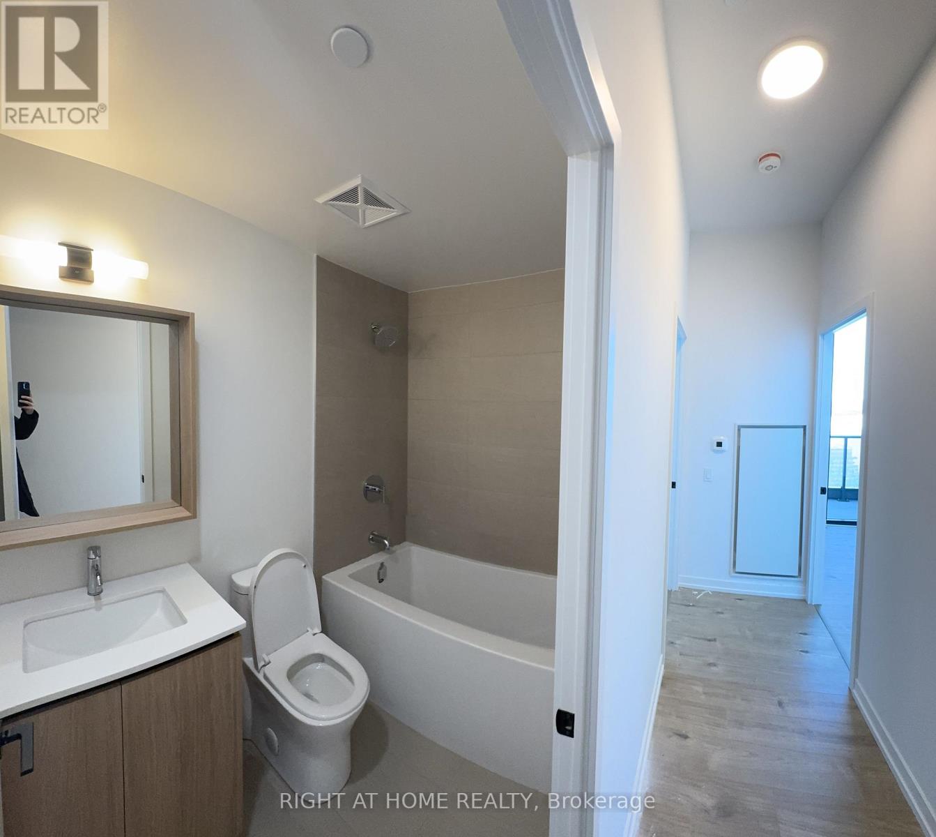 35 Parliament Street, Toronto, Ontario  M5A 2Y2 - Photo 11 - C12644044