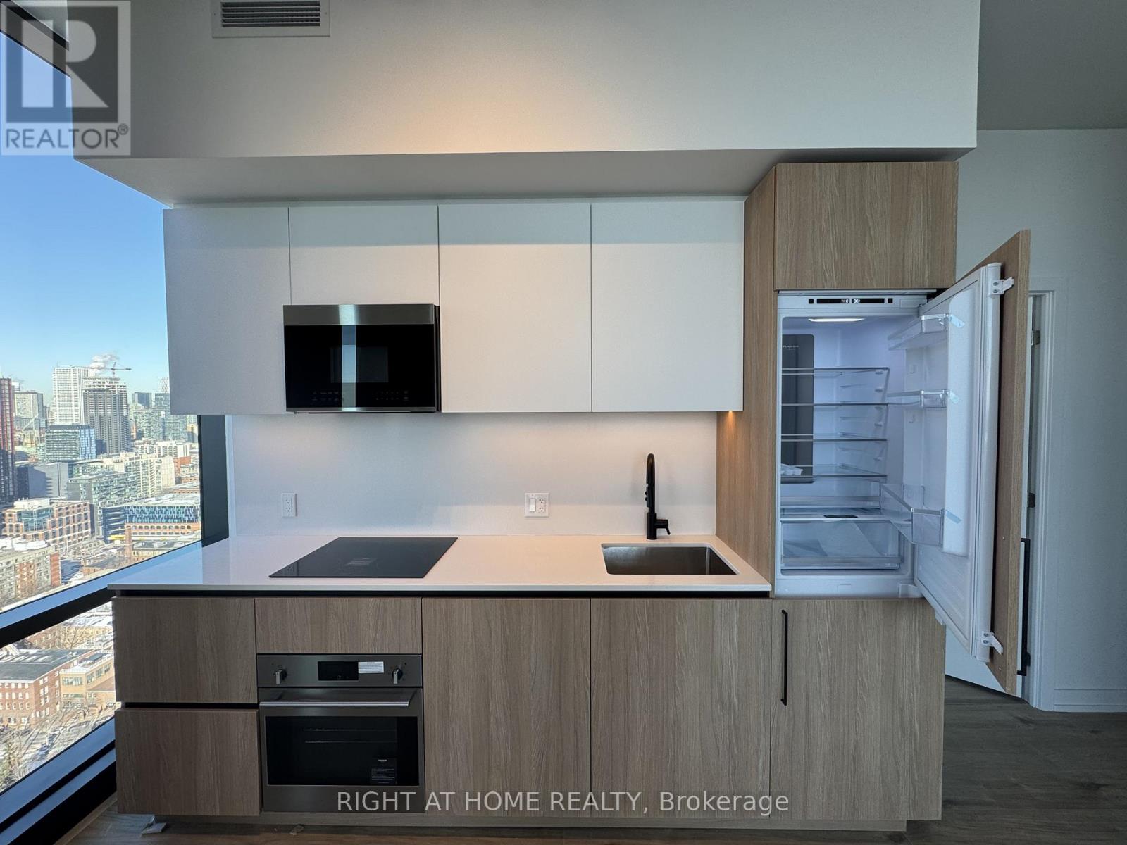 35 Parliament Street, Toronto, Ontario  M5A 2Y2 - Photo 8 - C12644044