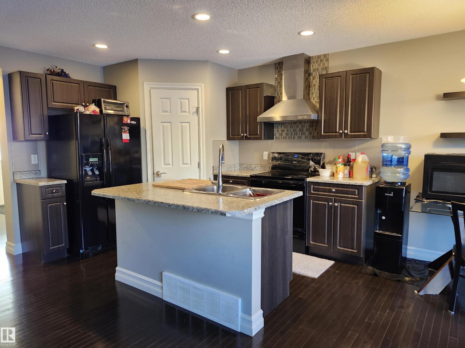 12026 167b Av Nw, Edmonton, Alberta  T5X 0G6 - Photo 7 - E4475576