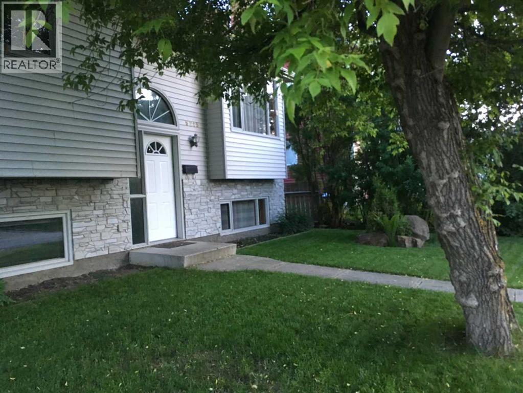 5215 50b Avenue, Sylvan Lake, Alberta  T4S 1E4 - Photo 35 - A2288725