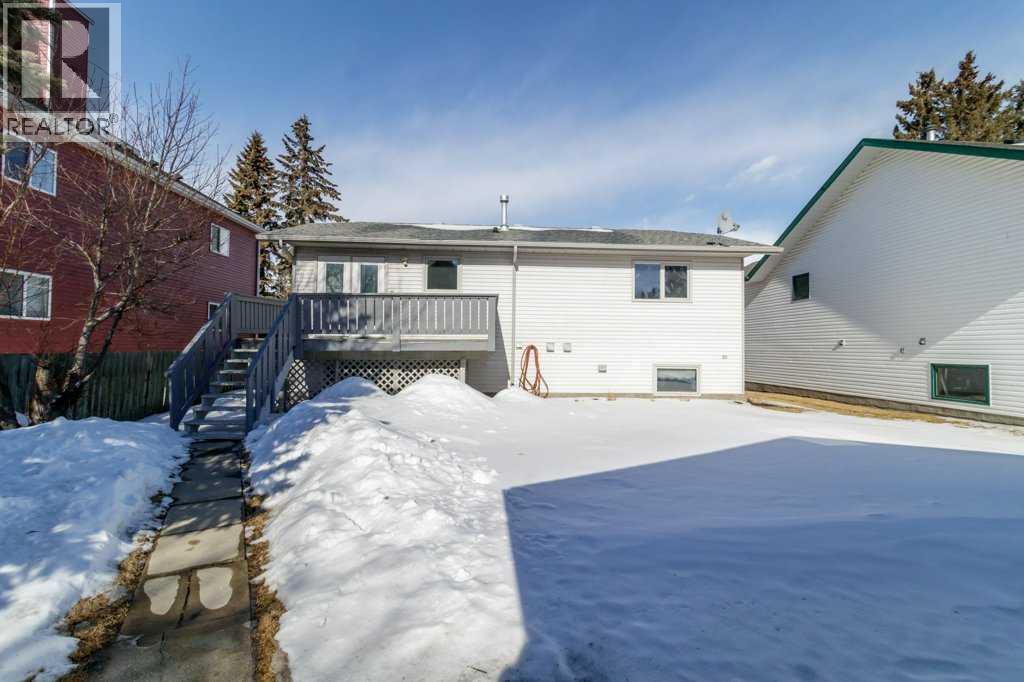 5215 50b Avenue, Sylvan Lake, Alberta  T4S 1E4 - Photo 26 - A2288725