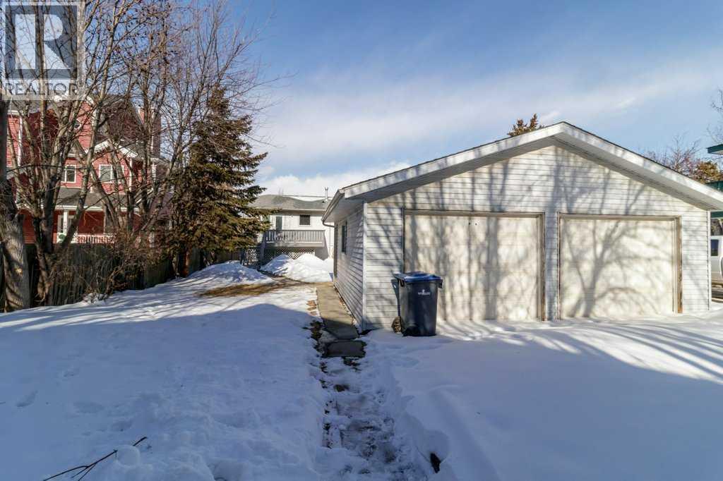 5215 50b Avenue, Sylvan Lake, Alberta  T4S 1E4 - Photo 30 - A2288725