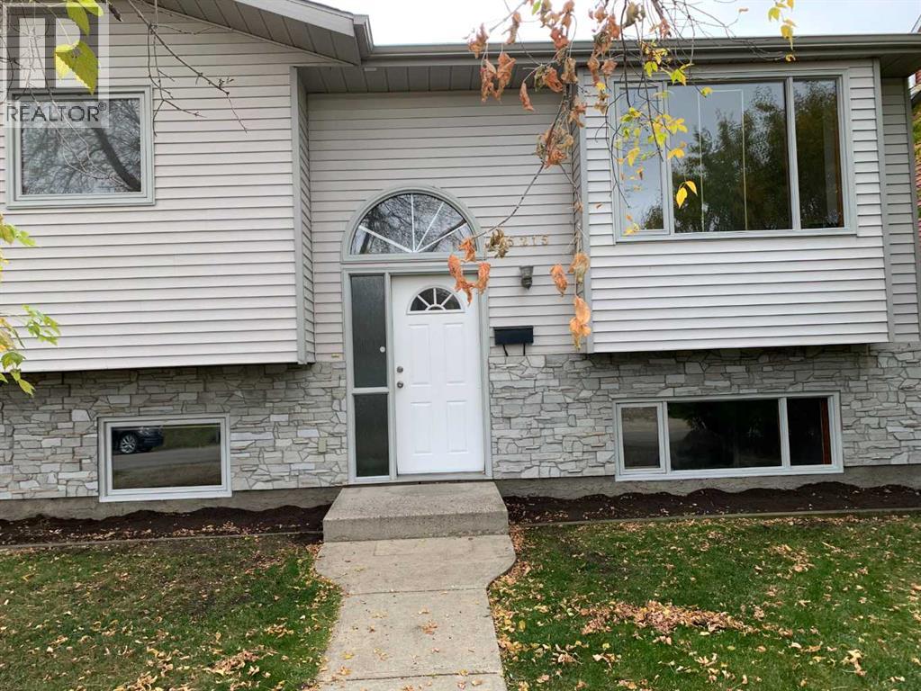 5215 50b Avenue, Sylvan Lake, Alberta  T4S 1E4 - Photo 34 - A2288725