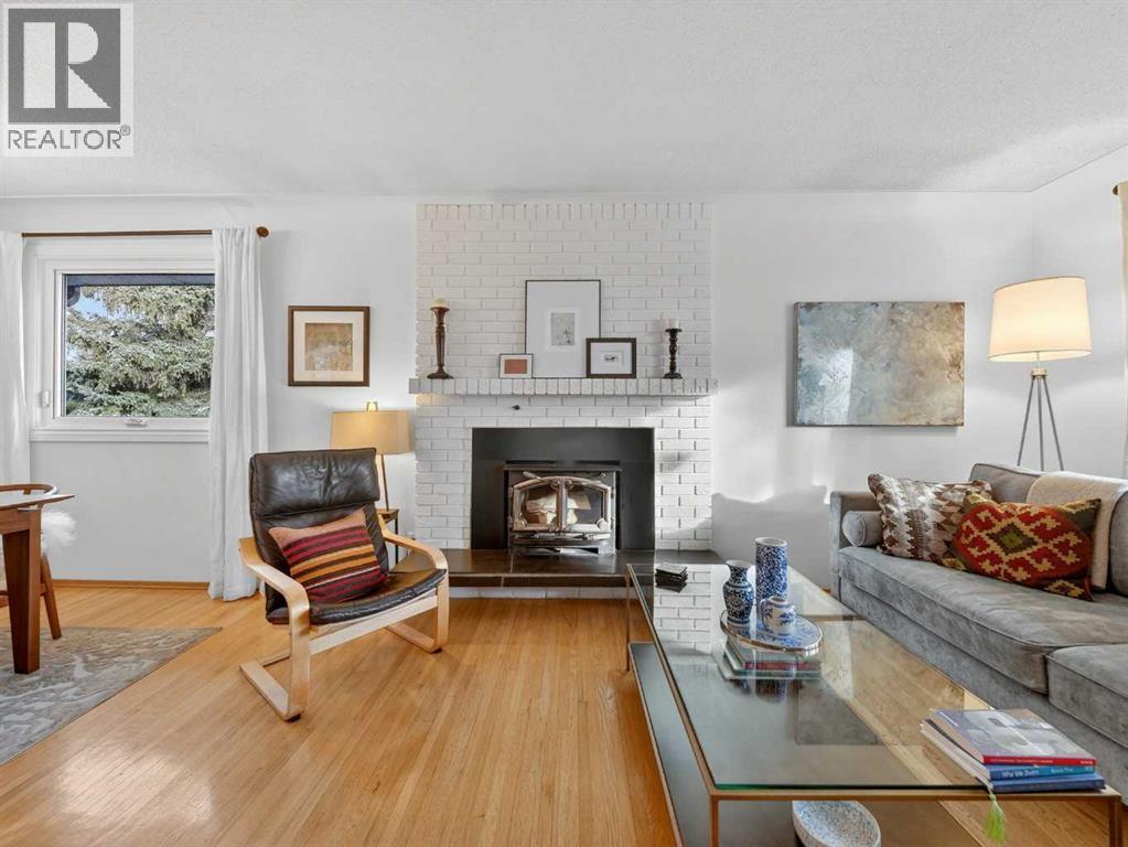 3215 9 Street Nw, Calgary, Alberta  T2K 1H1 - Photo 4 - A2287710