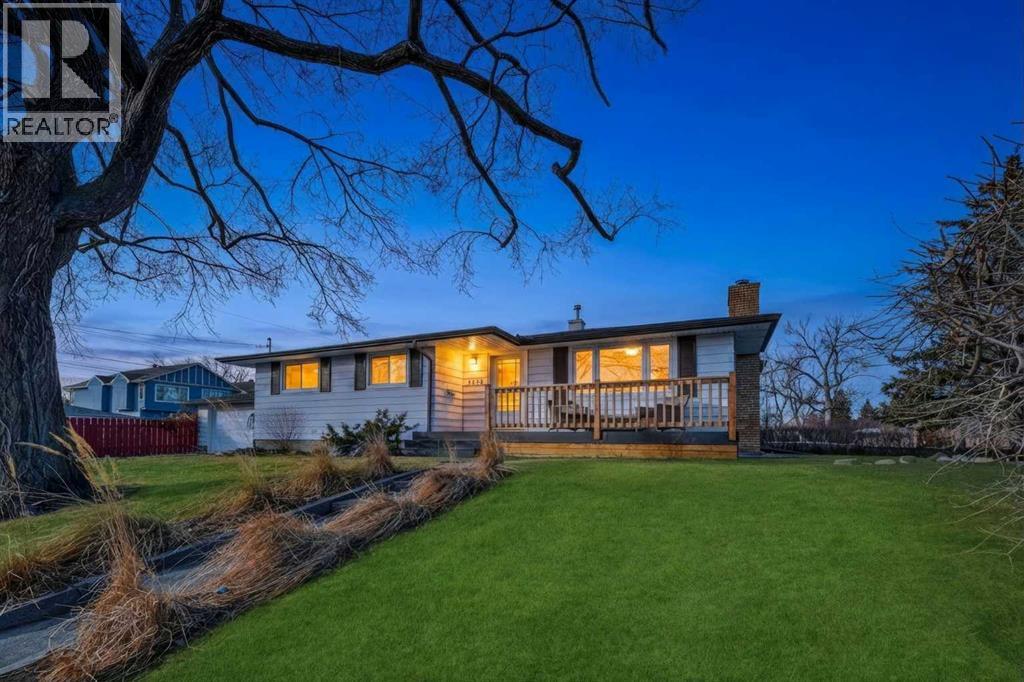 3215 9 Street Nw, Calgary, Alberta  T2K 1H1 - Photo 1 - A2287710