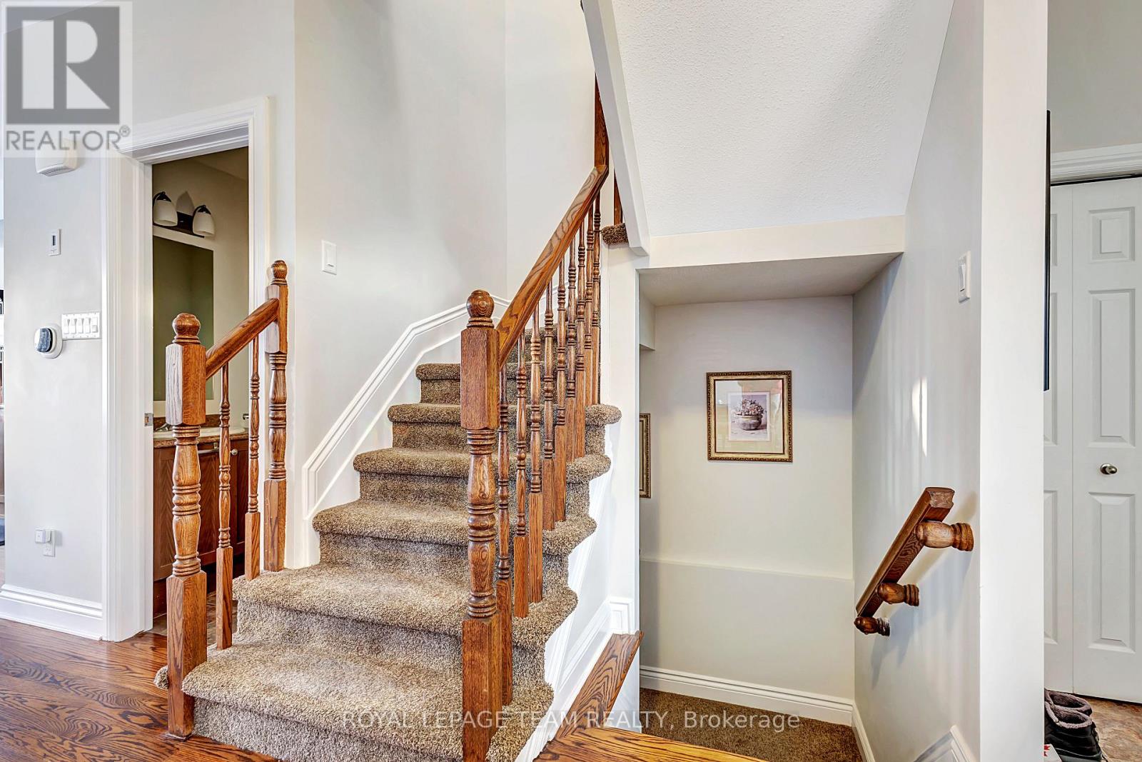 88 Desmond Trudeau Drive, Arnprior, Ontario  K7S 3G9 - Photo 17 - X12837328