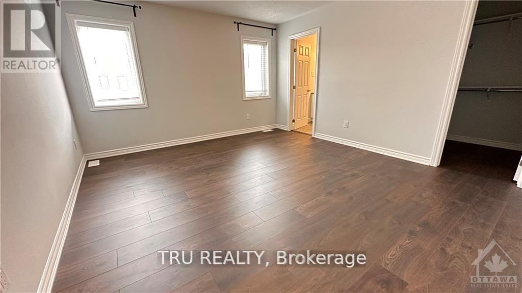 1694 Maple Grove Road, Ottawa, Ontario  K2S 2R3 - Photo 5 - X12837340