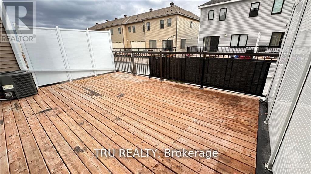 1694 Maple Grove Road, Ottawa, Ontario  K2S 2R3 - Photo 8 - X12837340