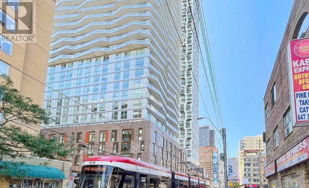 1408 - 100 Dalhousie Street, Toronto, Ontario  M5B 0C7 - Photo 18 - C12837348