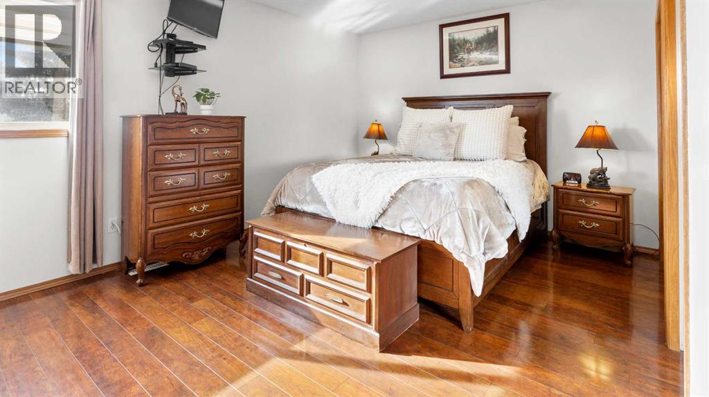 323 Mt Cornwall Circle Se, Calgary, Alberta  T2Z 2J7 - Photo 26 - A2289182