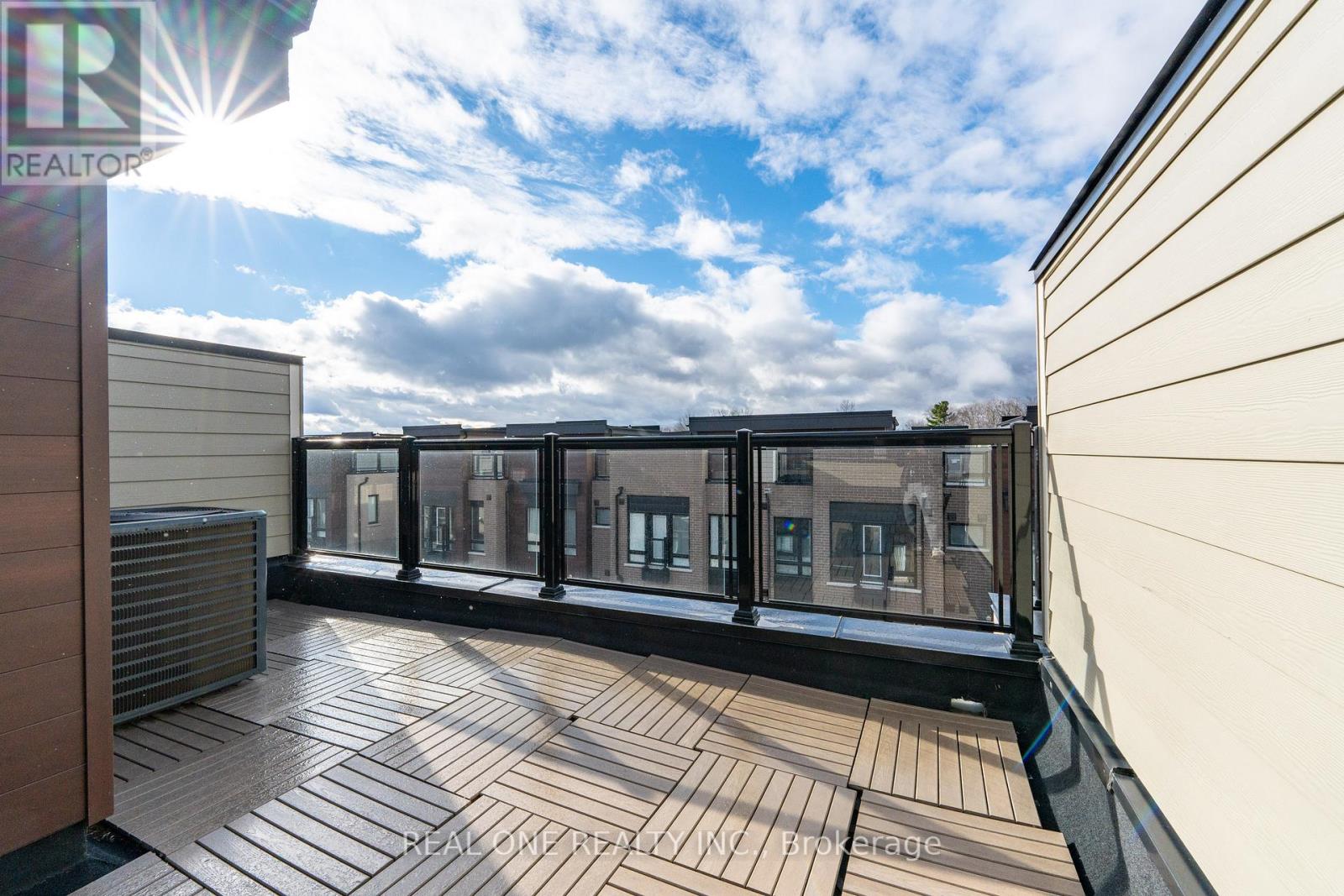 28 Credit Lane, Richmond Hill, Ontario  L4E 1G9 - Photo 43 - N12837334