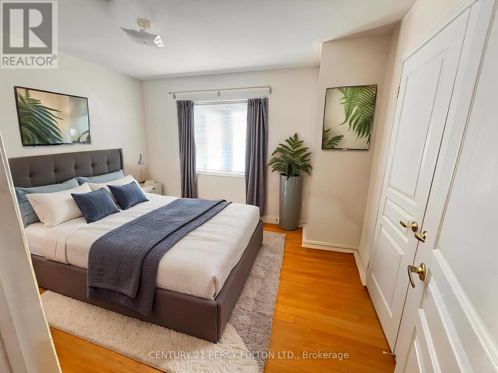 64 Oakford Drive, Markham, Ontario  L6C 2Y8 - Photo 11 - N12837346