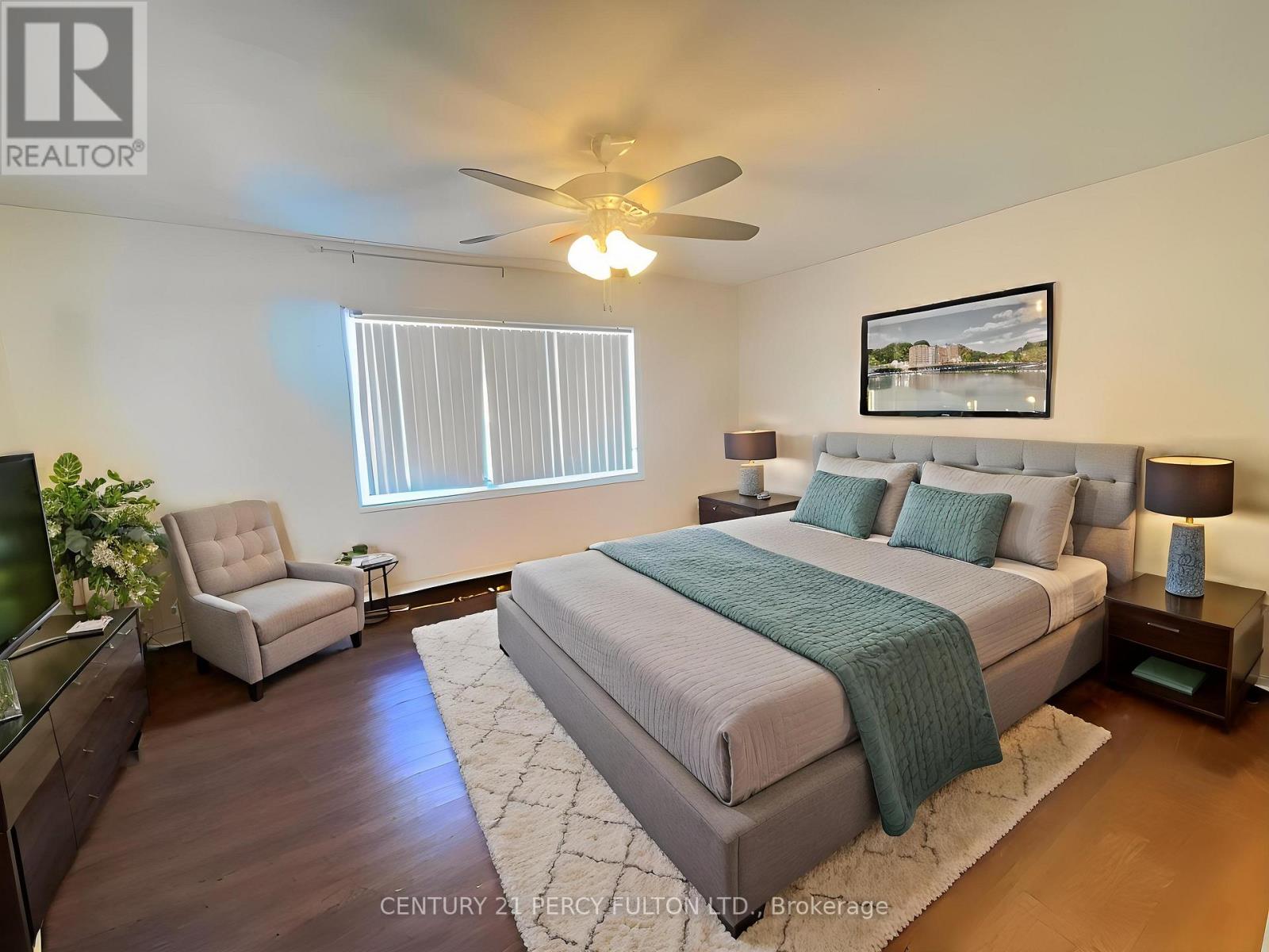 64 Oakford Drive, Markham, Ontario  L6C 2Y8 - Photo 7 - N12837346