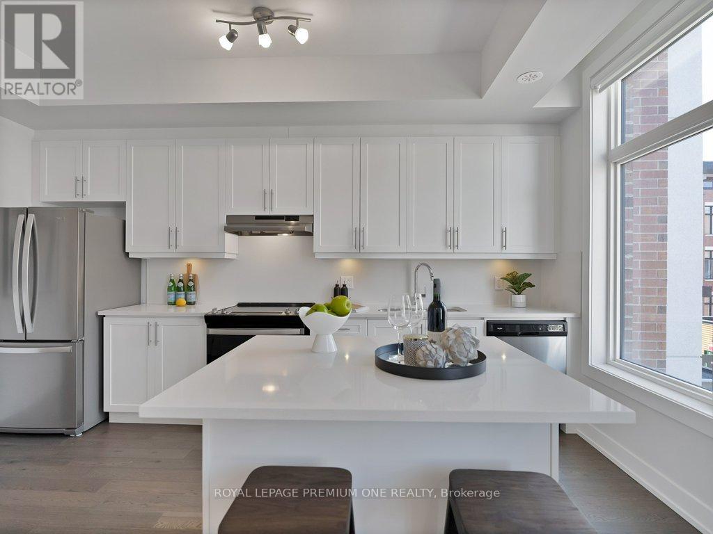 225 - 9560 Islington Avenue, Vaughan, Ontario  L4L 1A7 - Photo 5 - N12837360