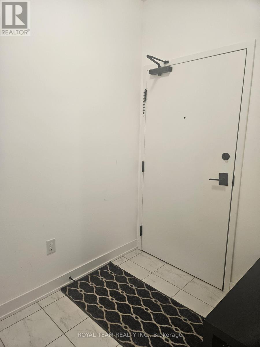 405 - 6 Spice Way, Barrie, Ontario L9J 0J9 - Photo 2 - S12837342