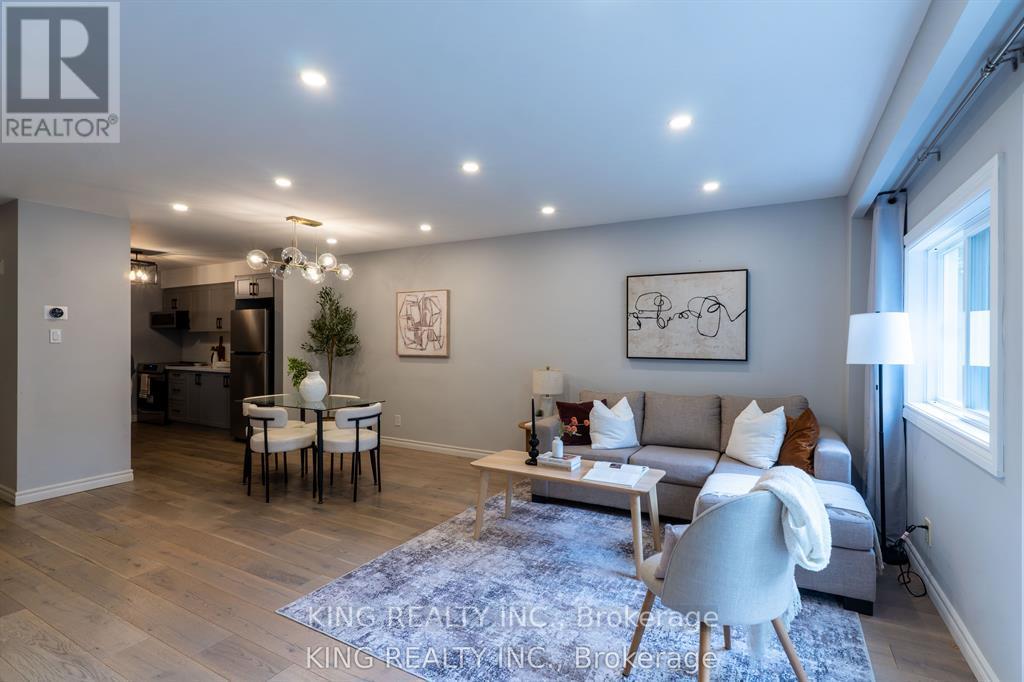 4 - 141 Ripley Court, Oakville, Ontario  L6H 1H2 - Photo 12 - W12837336