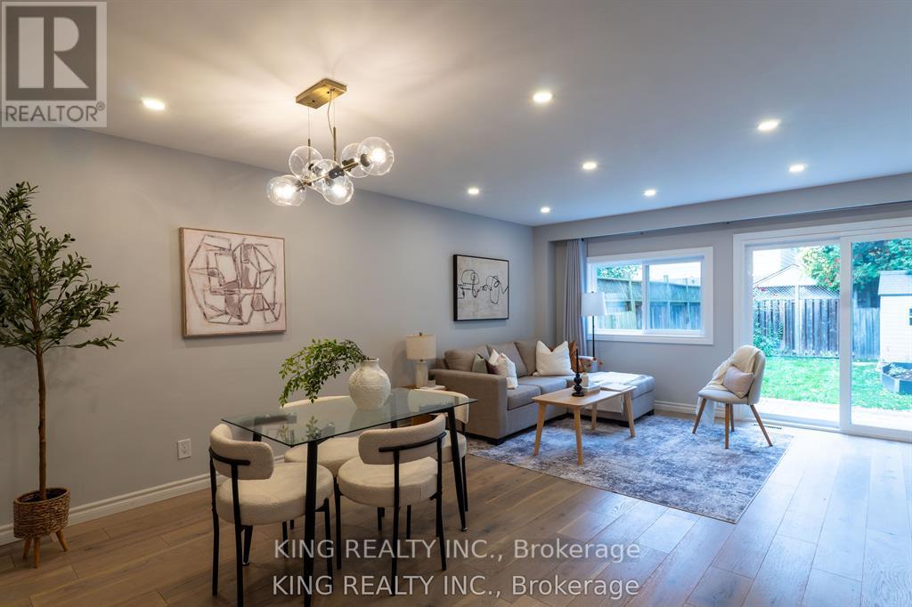 4 - 141 Ripley Court, Oakville, Ontario  L6H 1H2 - Photo 7 - W12837336