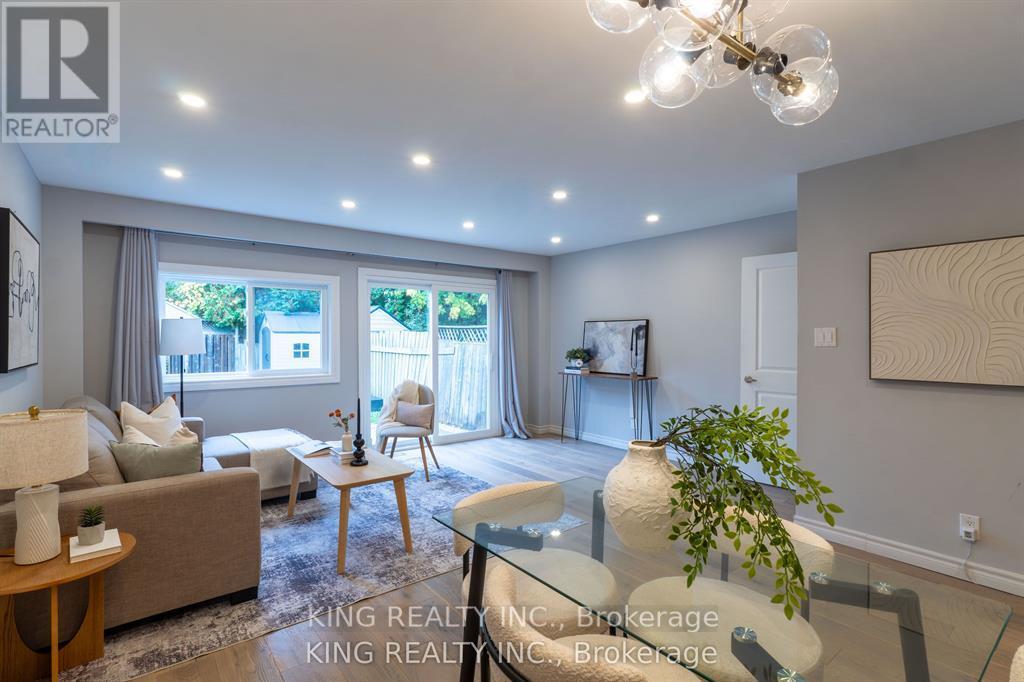 4 - 141 Ripley Court, Oakville, Ontario  L6H 1H2 - Photo 8 - W12837336