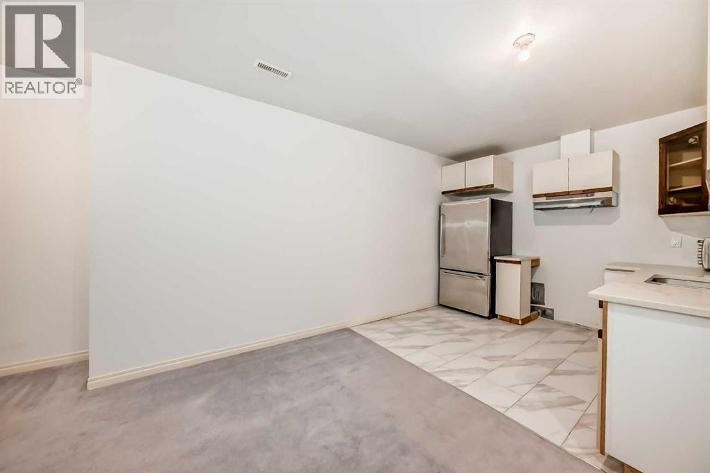 58 Sherwood Street Nw, Calgary, Alberta  T3R 0P2 - Photo 40 - A2281600