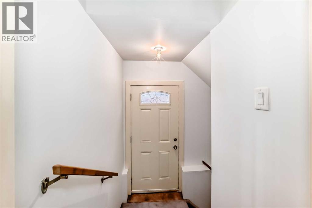 58 Sherwood Street Nw, Calgary, Alberta  T3R 0P2 - Photo 20 - A2281600