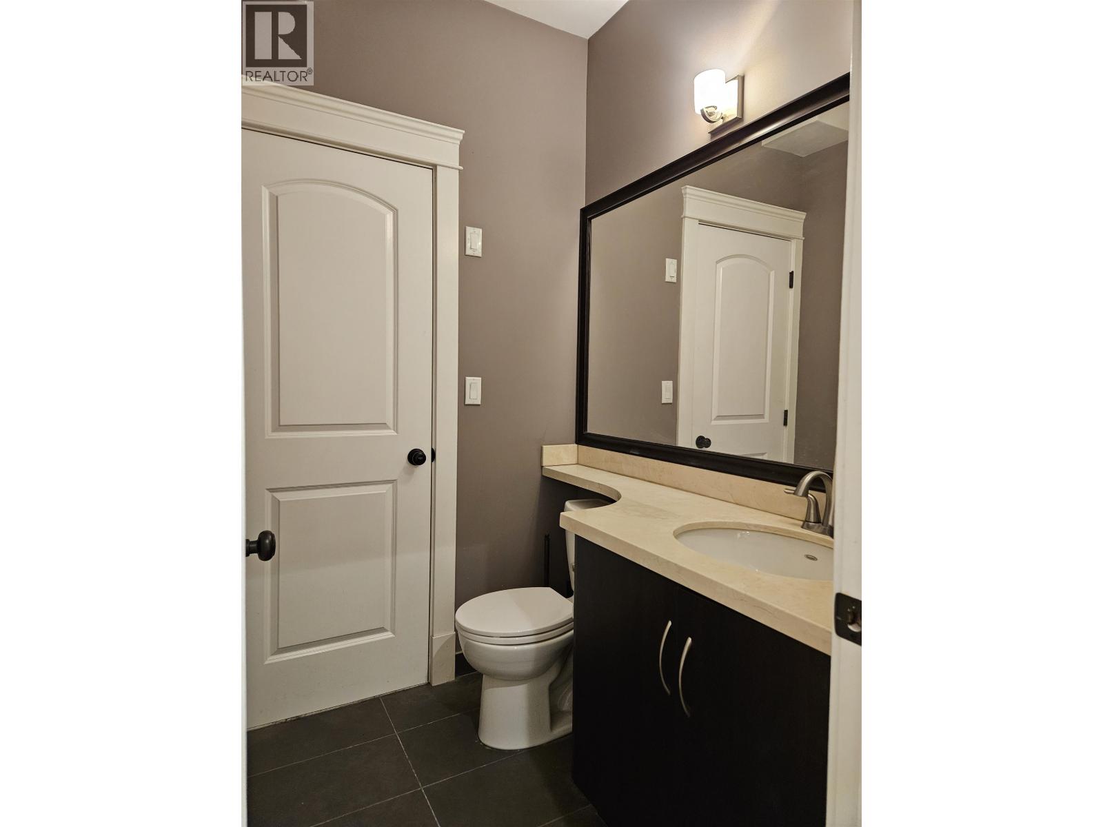 6973 Dunblane Avenue, Burnaby, British Columbia  V5J 4G1 - Photo 11 - R3095138