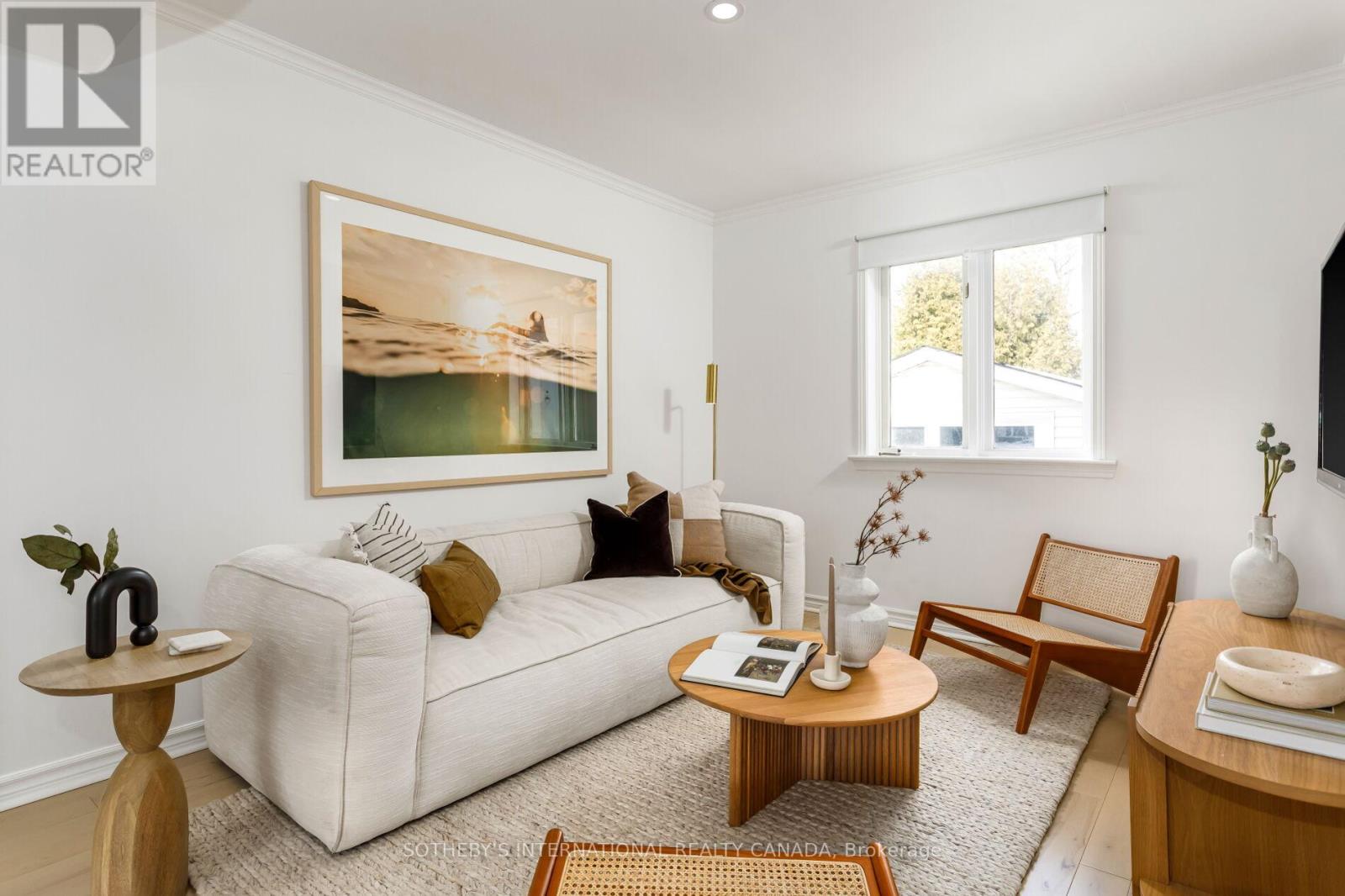 92 Delma Drive, Toronto, Ontario  M8W 4P1 - Photo 12 - W12836476