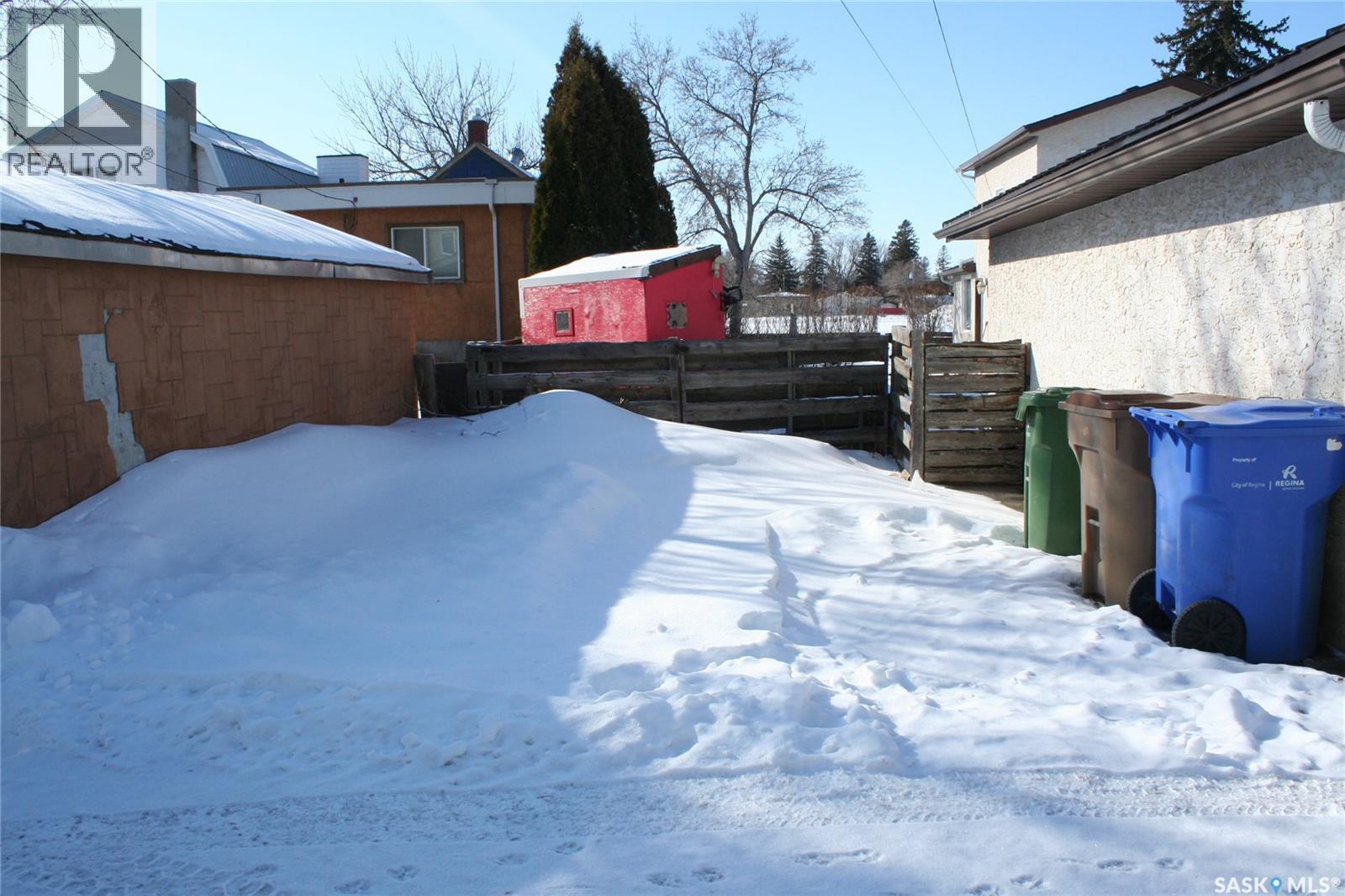 1821 Connaught Street, Regina, Saskatchewan  S4T 4T4 - Photo 33 - SK029433