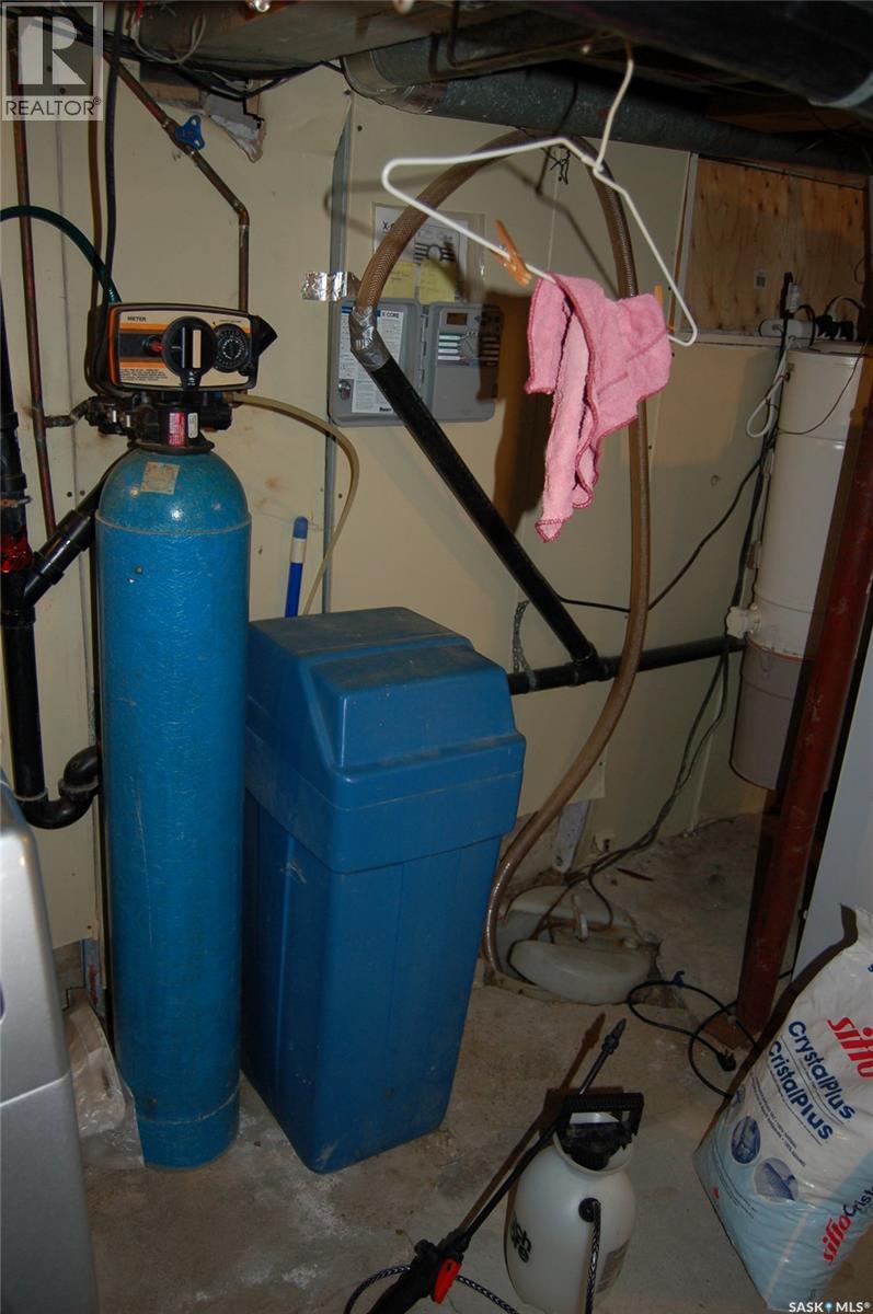 1821 Connaught Street, Regina, Saskatchewan  S4T 4T4 - Photo 30 - SK029433