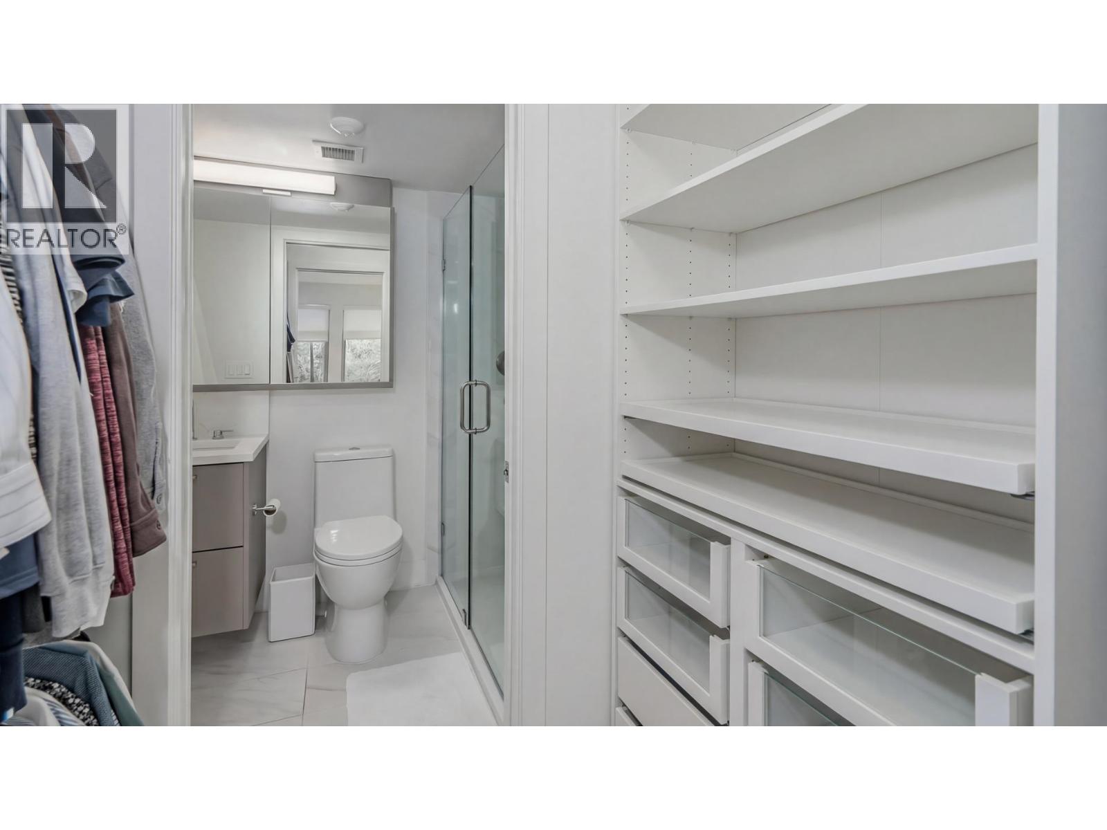 2304 St Andrews Street, Port Moody, British Columbia  V3H 2A8 - Photo 15 - R3095104