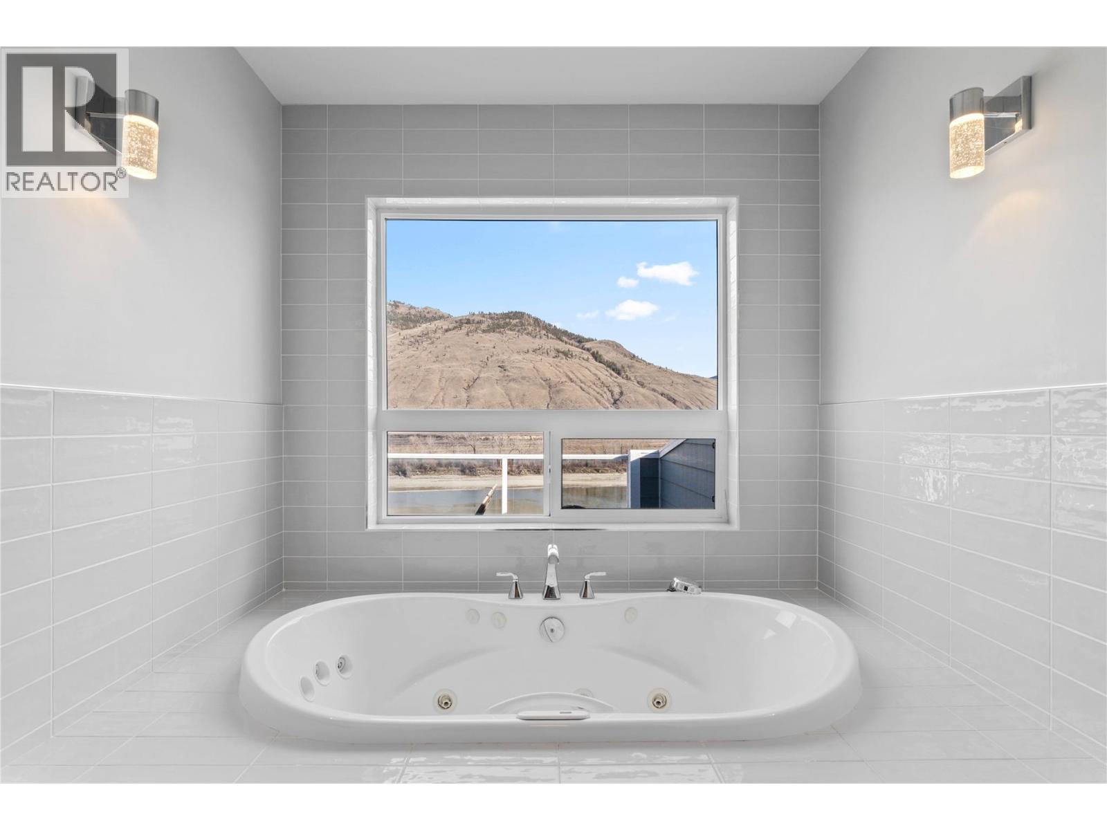 829 Woodrush Drive, Kamloops, British Columbia  V2B 0E3 - Photo 22 - 10375204