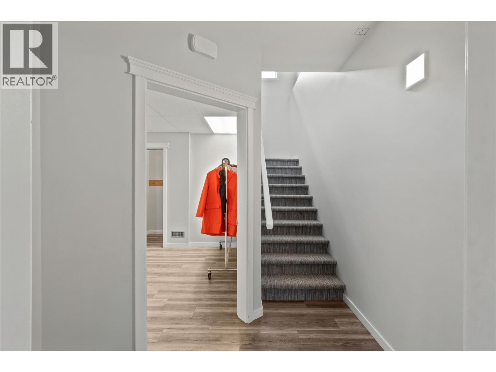 829 Woodrush Drive, Kamloops, British Columbia  V2B 0E3 - Photo 29 - 10375204