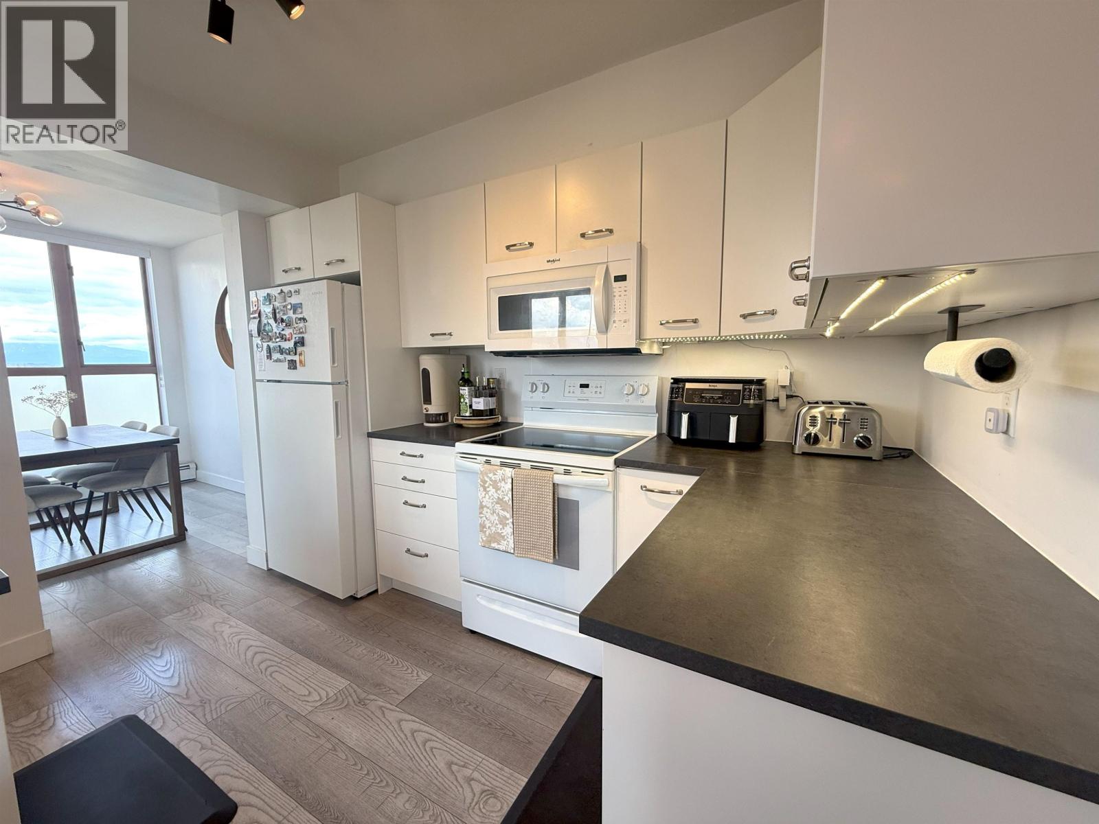 1705 612 Fifth Avenue, New Westminster, British Columbia  V3M 1X5 - Photo 8 - R3087346