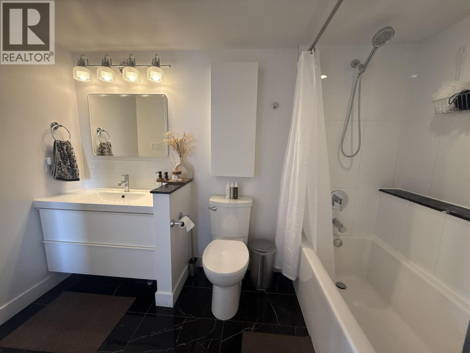 1705 612 Fifth Avenue, New Westminster, British Columbia  V3M 1X5 - Photo 20 - R3087346