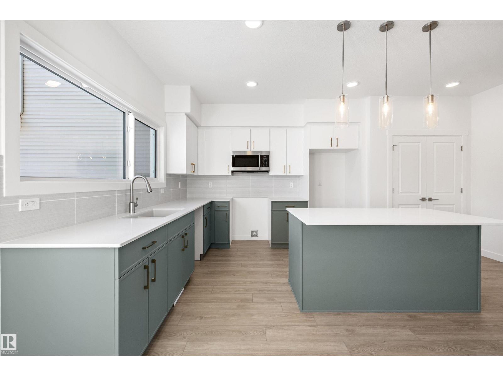 4594 Warbler Lo Nw, Edmonton, Alberta  T5S 0W9 - Photo 13 - E4475582