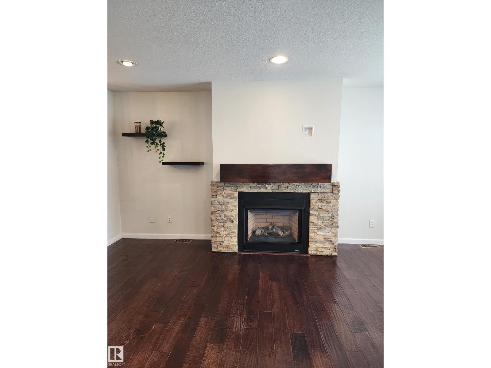 106 Houle Dr, Morinville, Alberta  T8R 0E1 - Photo 6 - E4475584