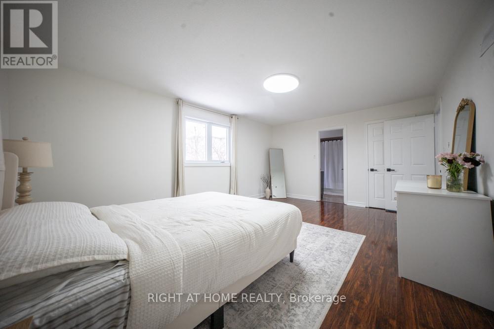 2088 Perran Drive, Mississauga, Ontario  L5K 2R4 - Photo 21 - W12834332