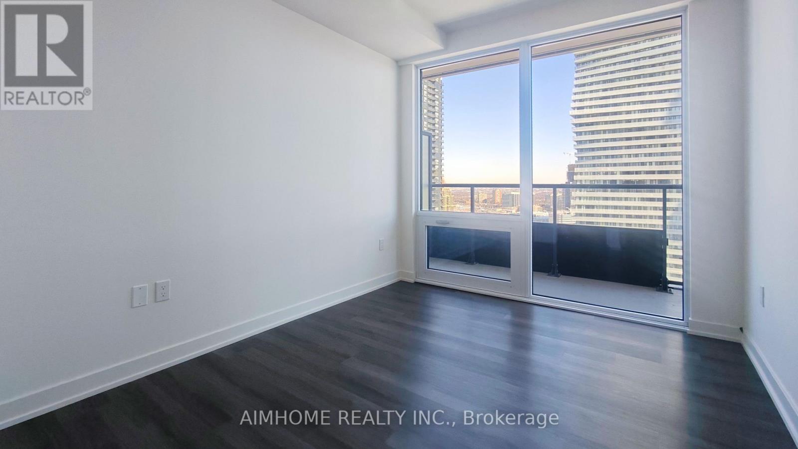 3008 - 448 Burnhamthorpe Road W, Mississauga, Ontario  L5B 0R4 - Photo 18 - W12837372