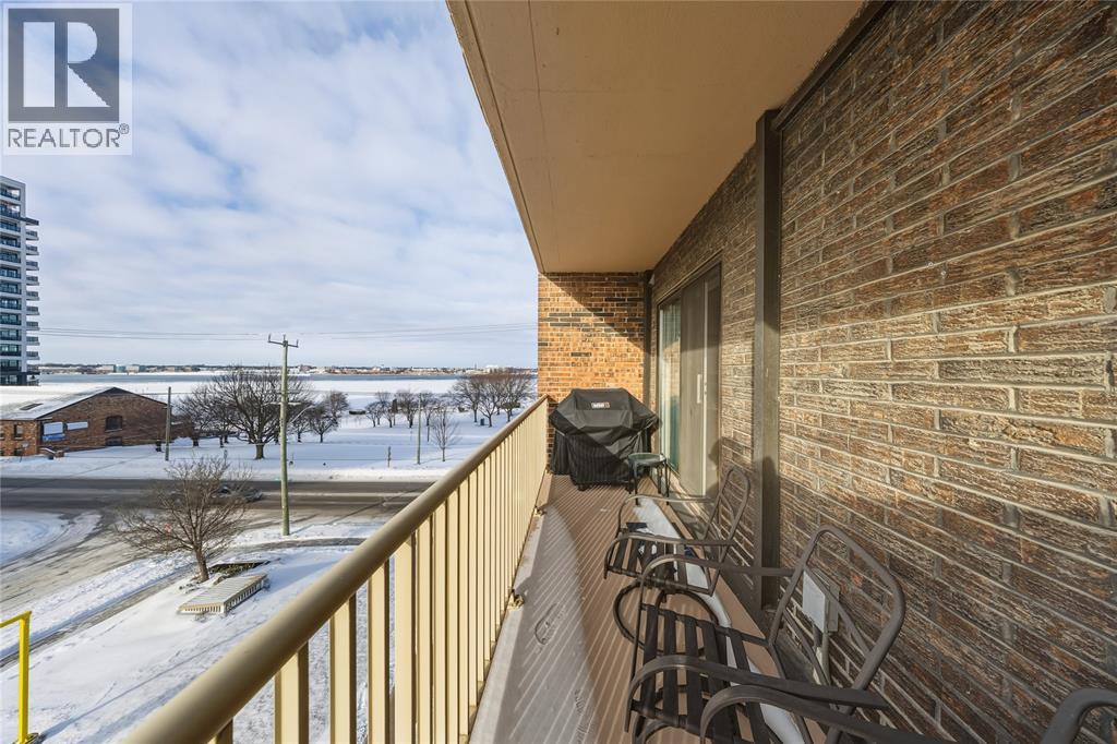 10 Derby Lane Unit# 401, Sarnia, Ontario  N7T 4S4 - Photo 21 - 26002156
