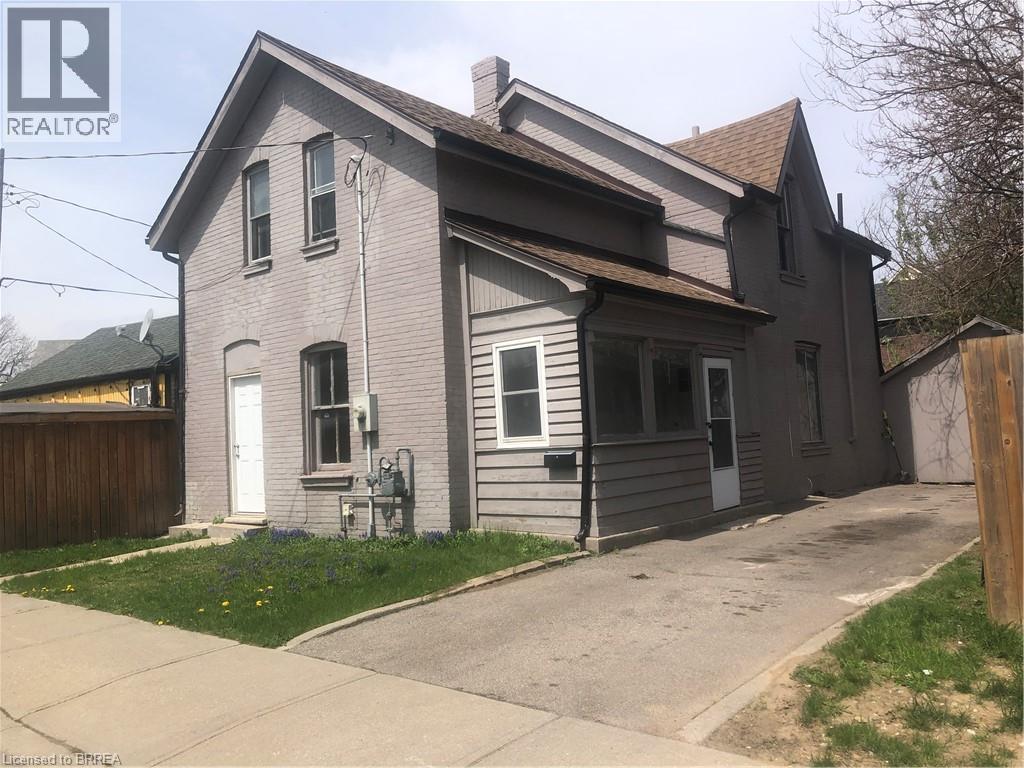 39 PARK Avenue, Brantford, Ontario