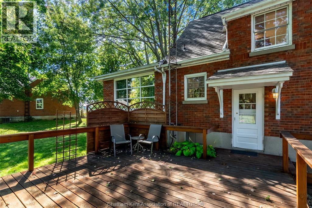 483 St. Clair Street, Chatham, Ontario  N7L 3K6 - Photo 7 - 25025037