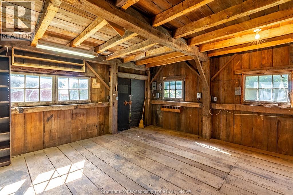 483 St. Clair Street, Chatham, Ontario  N7L 3K6 - Photo 13 - 25025037