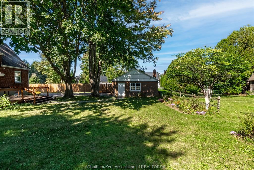 483 St. Clair Street, Chatham, Ontario  N7L 3K6 - Photo 8 - 25025037