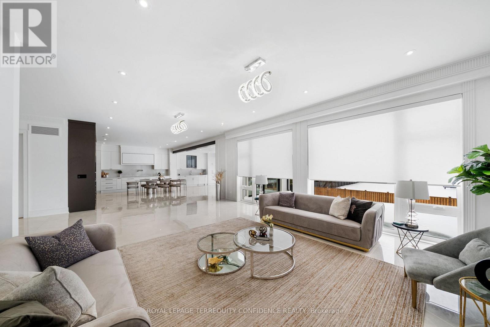 85 Crestwood Road, Vaughan, Ontario  L4J 1A4 - Photo 12 - N12837322