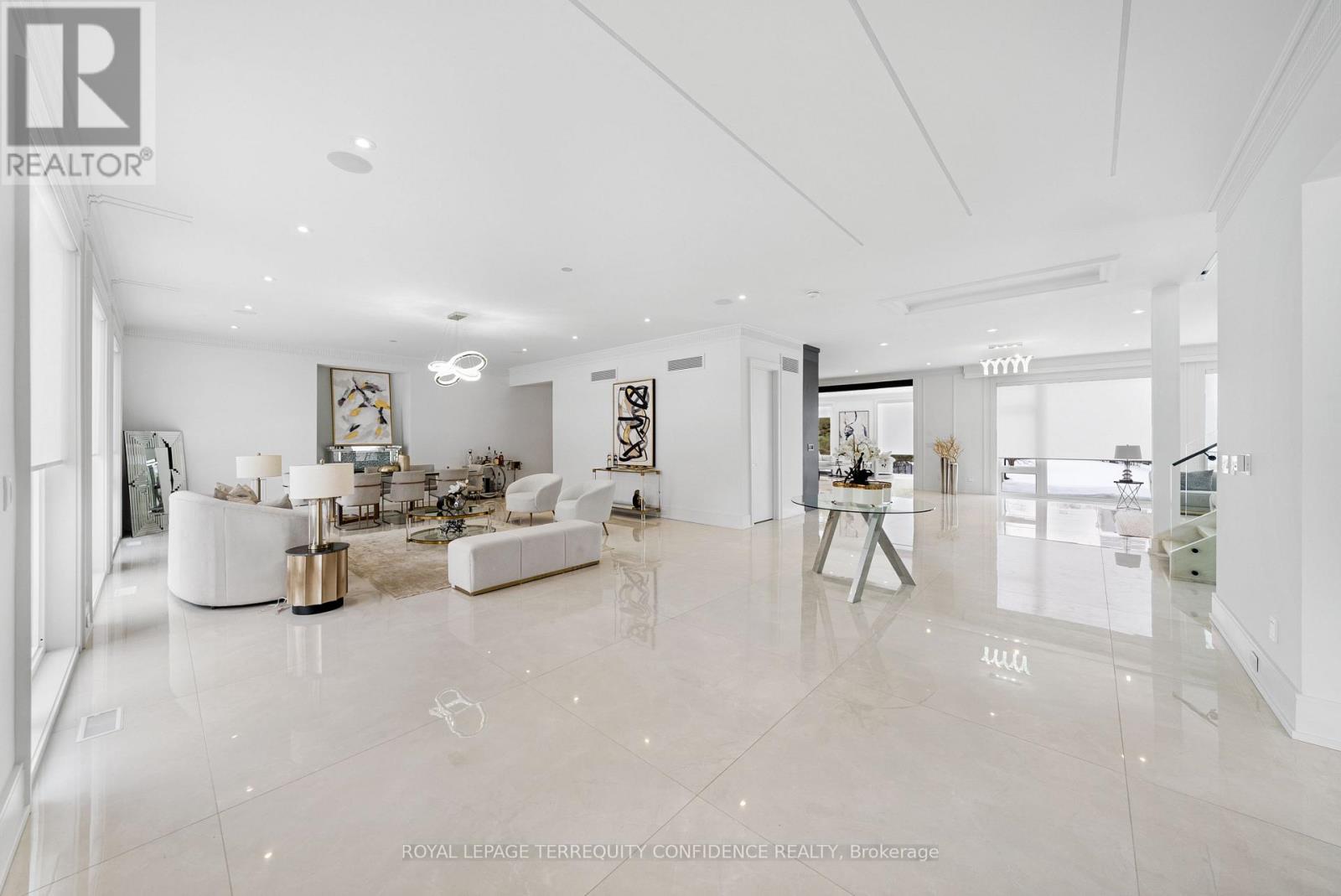 85 Crestwood Road, Vaughan, Ontario  L4J 1A4 - Photo 21 - N12837322